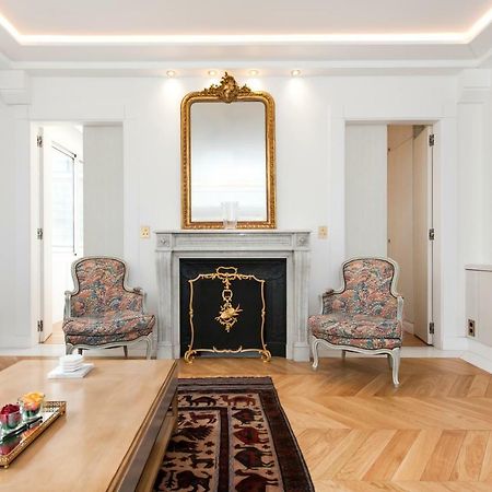 Luxury Montaigne Apartment Париж Экстерьер фото